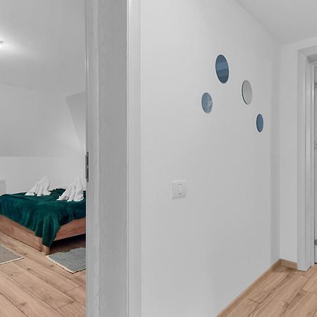 Two Bedrooms Hytta Apartment Сіная Екстер'єр фото