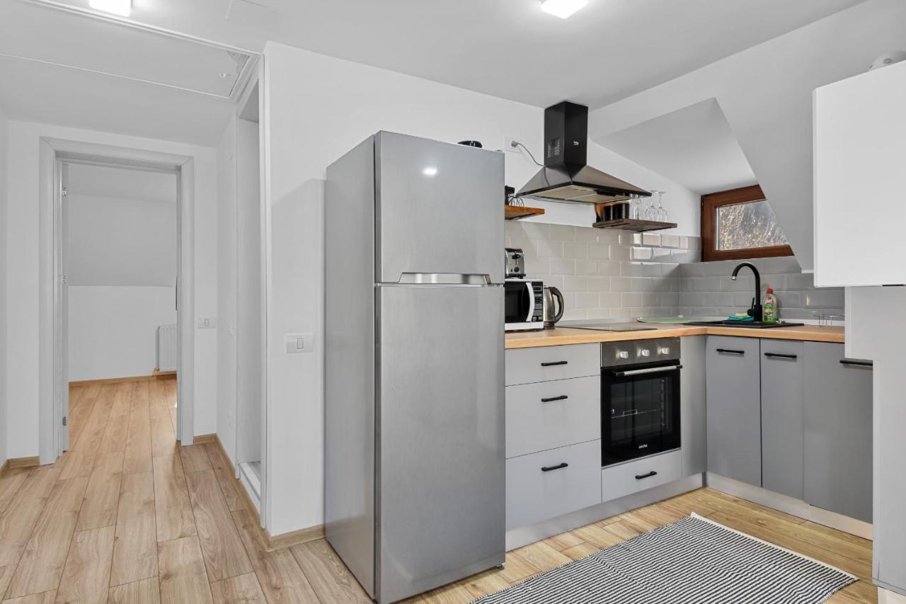 Two Bedrooms Hytta Apartment Сіная Екстер'єр фото