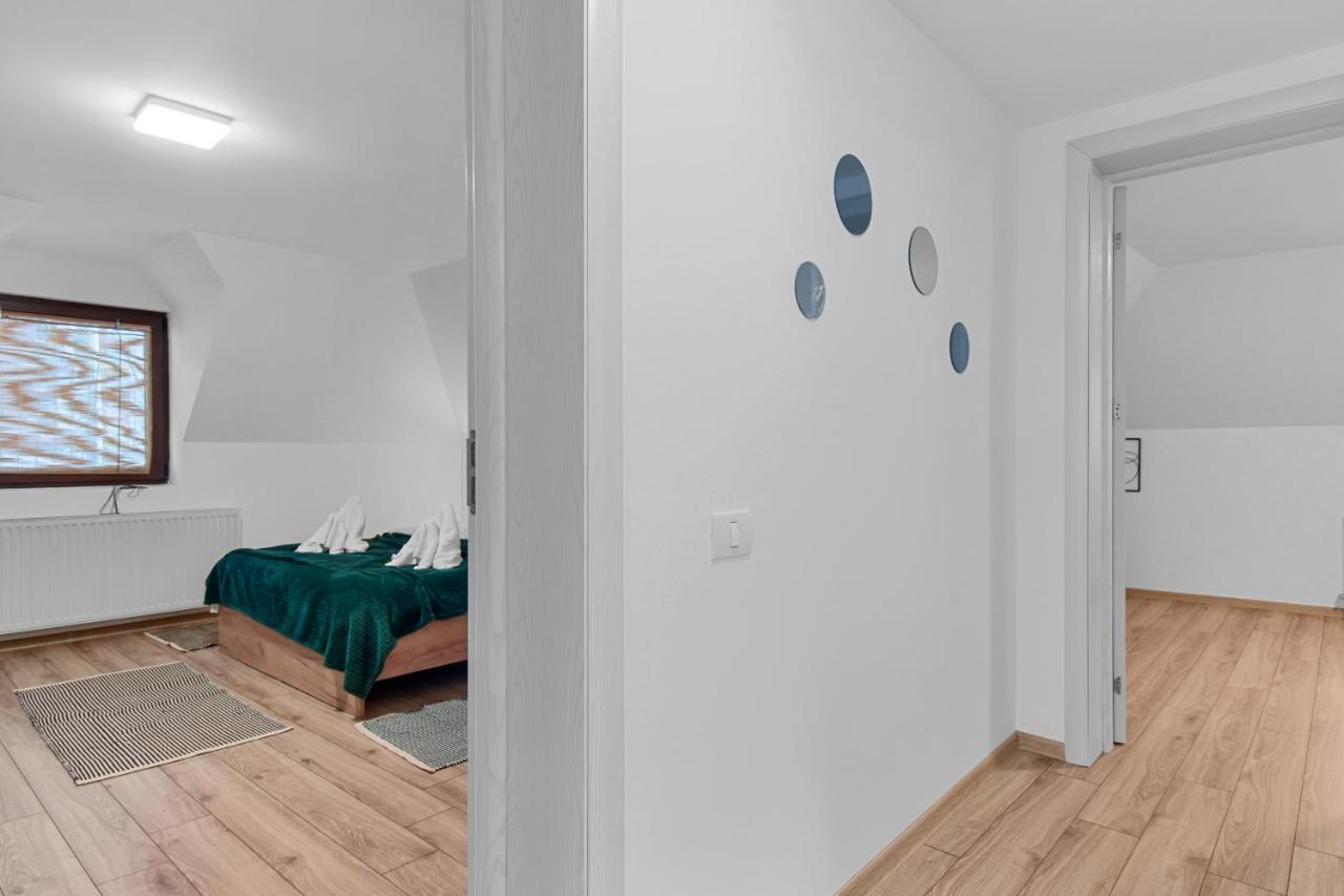 Two Bedrooms Hytta Apartment Сіная Екстер'єр фото