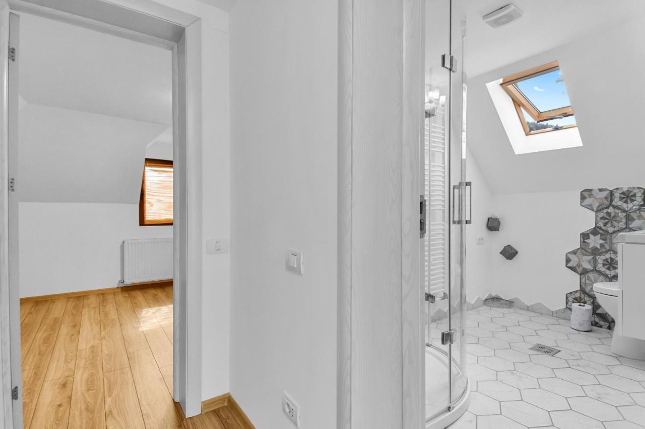 Two Bedrooms Hytta Apartment Сіная Екстер'єр фото